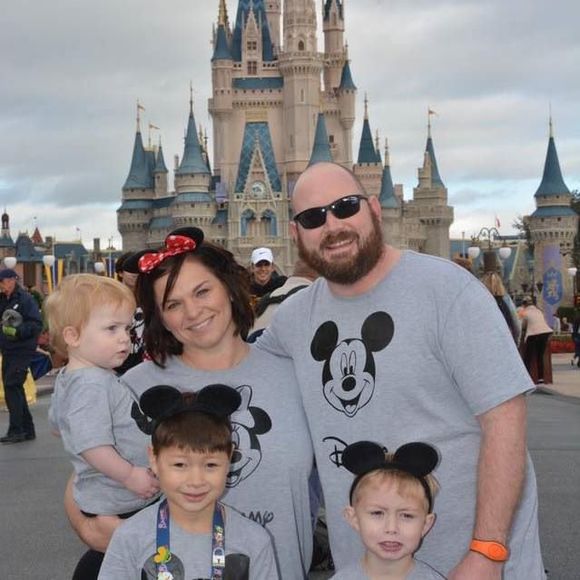 Meet your Posher, Cassidy - Picture 1 of 1